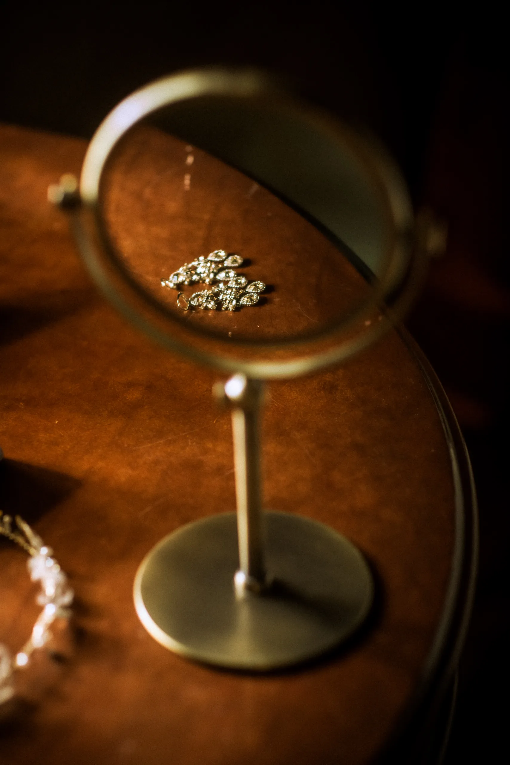 Candid documentary wedding photography in Glasgow & Scotland - In Lexi Studio